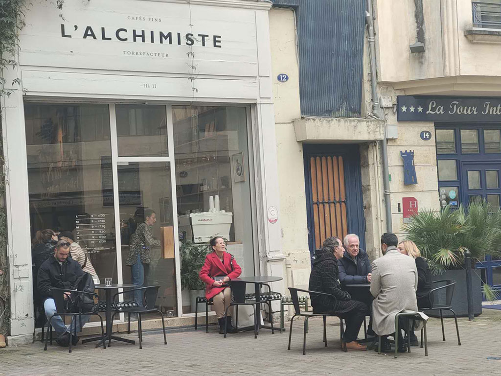 l'alchimiste coffee shop in Bordeaux