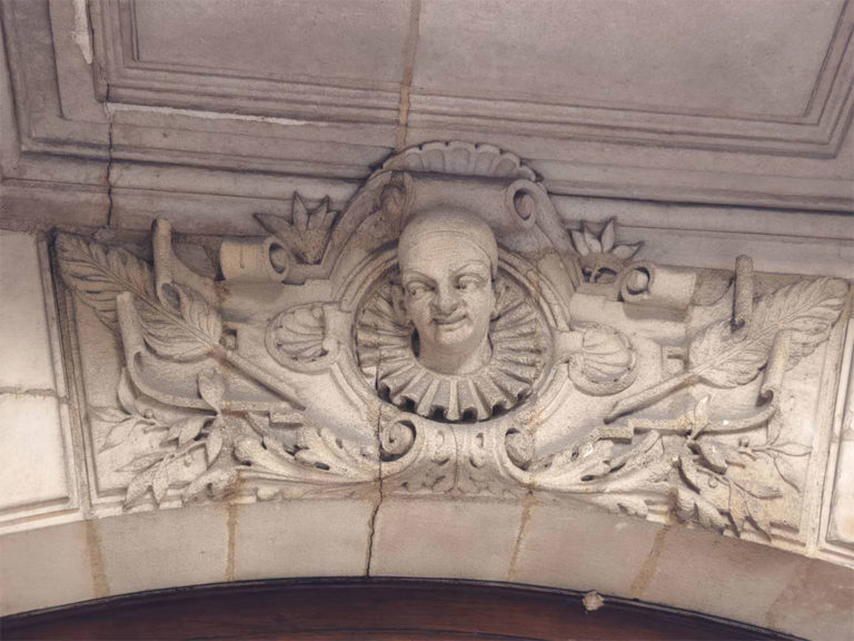 The mascaron of Pierrot in Bordeaux